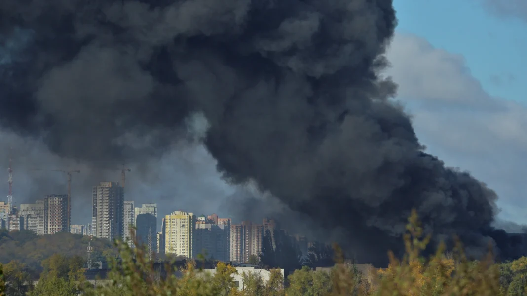Kyiv hit by new massive Russian drone attack