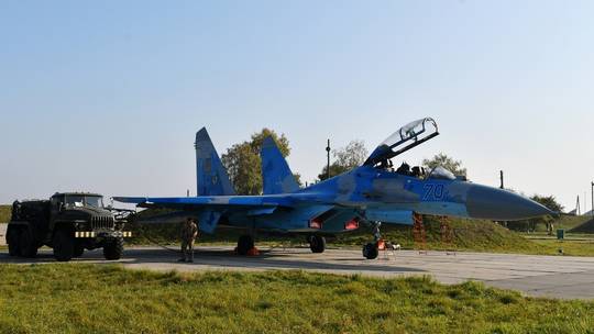 Russia strikes Ukrainian military airfields