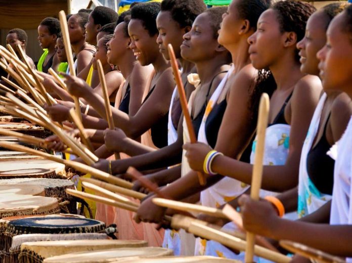 WHAT ARE SOME CULTURE TABOOS IN RWANDA
