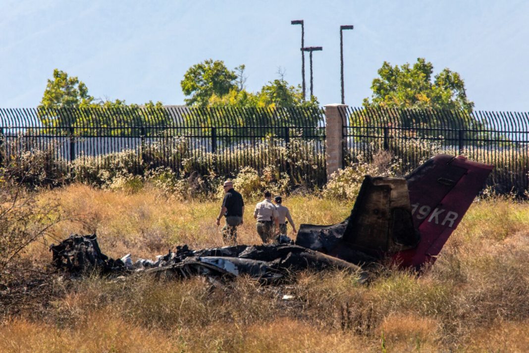 Six dead in jet crash outside Los Angeles